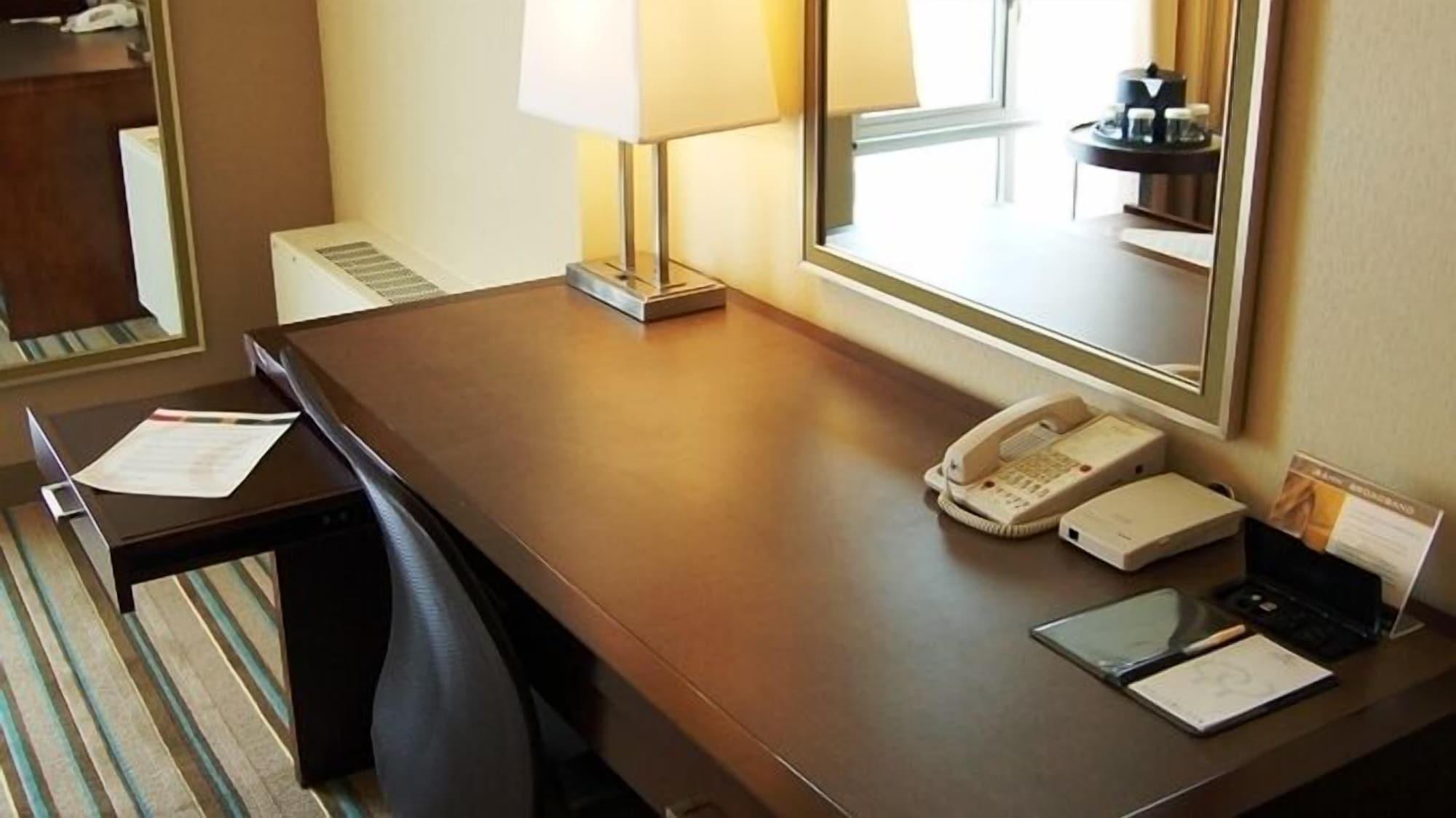 Doubletree By Hilton Hotel And Conference Center Chicago North Shore Skokie Eksteriør billede