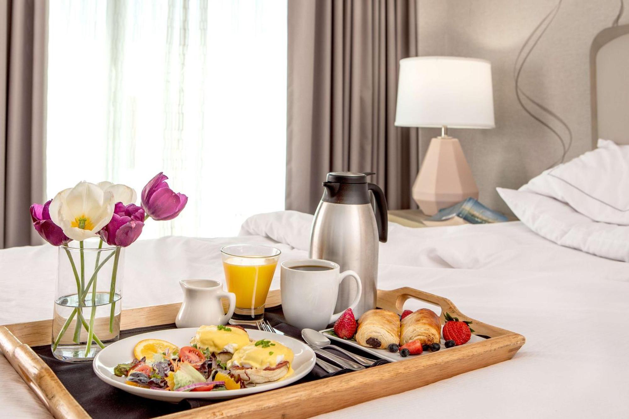 Doubletree By Hilton Hotel And Conference Center Chicago North Shore Skokie Eksteriør billede